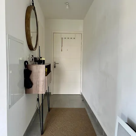 Apartamento La Douceur Cannoise Soit Un 2p Cosy Terrasse Piscine Vue Jardin Proche A Pied Cannes